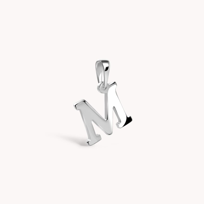 Zlatni privjesak Letter M