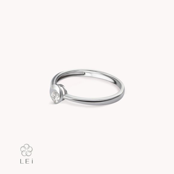 Moon Diamond Ring
