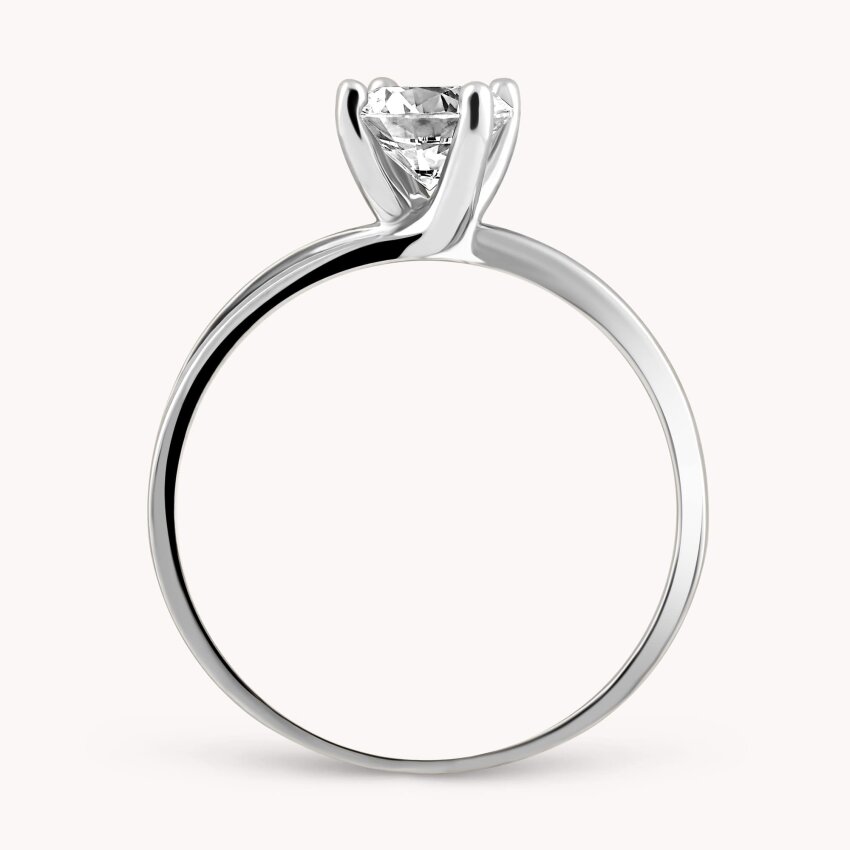 Zlatni prsten Otmjeni sjaj