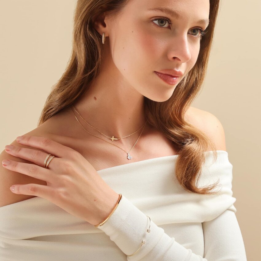 Zlatna ogrlica Križ s okruglim detaljima