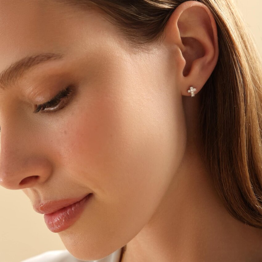 Zlatne naušnice Maleni križ