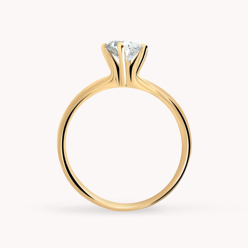 Zlatni prsten Elegancija