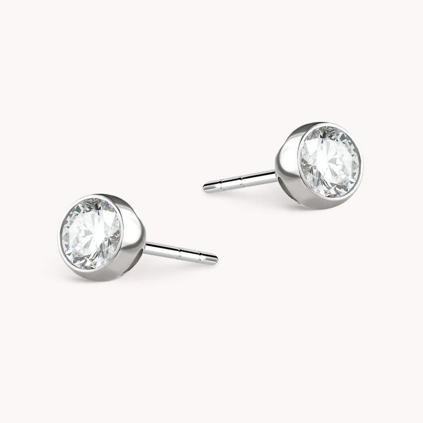 Zlatne naušnice Sjajni detalj