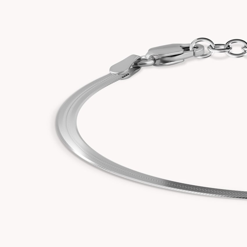 Srebrna narukvica Popularan izbor