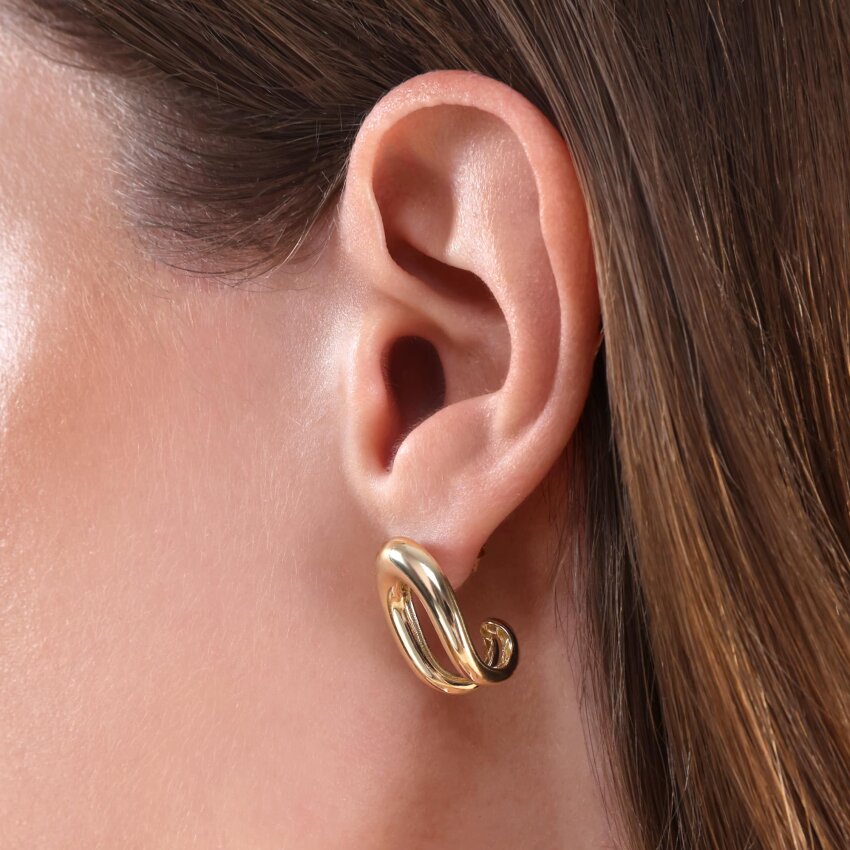 Zlatne naušnice Upečatljiva elegancija