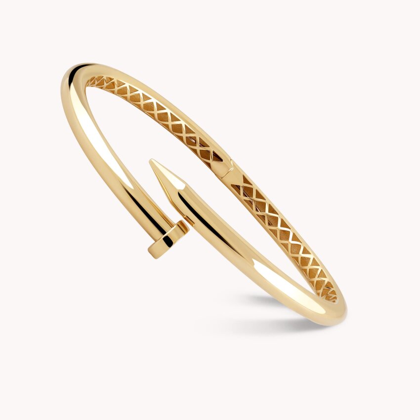 Zlatna narukvica elegancija