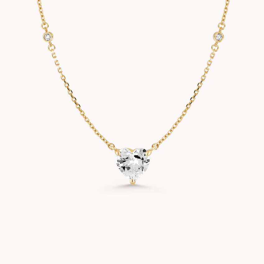 Srebrna ogrlica Sjajno srce s detaljima pozlata