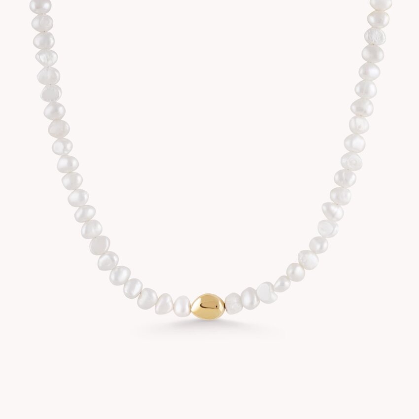 Srebrna ogrlica Biseri s detaljem pozlata