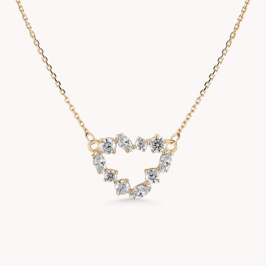 Zlatna ogrlica Sjajni detalji