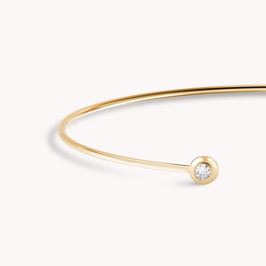 Zlatna narukvica Elegancija jednostavnosti